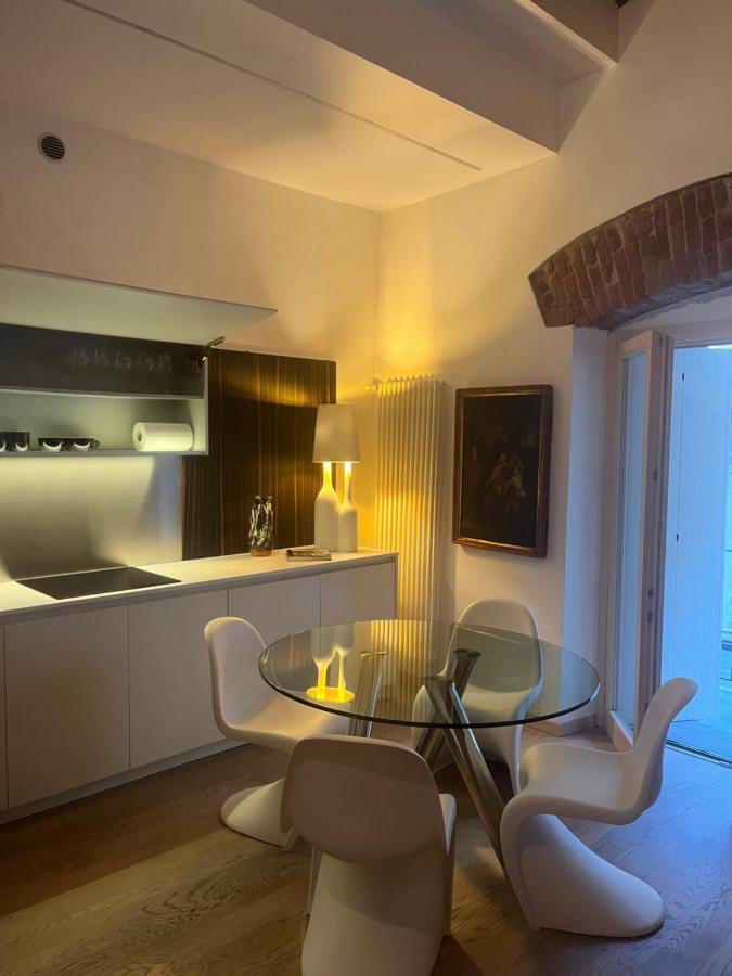 Juliet'S Neighbours- Luxury Apartment Verona Buitenkant foto