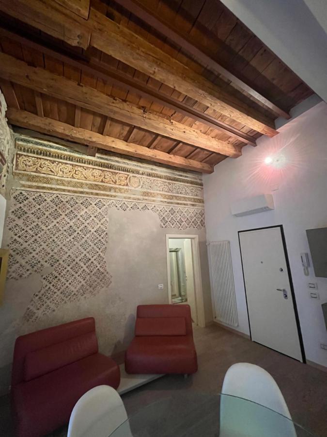 Juliet'S Neighbours- Luxury Apartment Verona Buitenkant foto